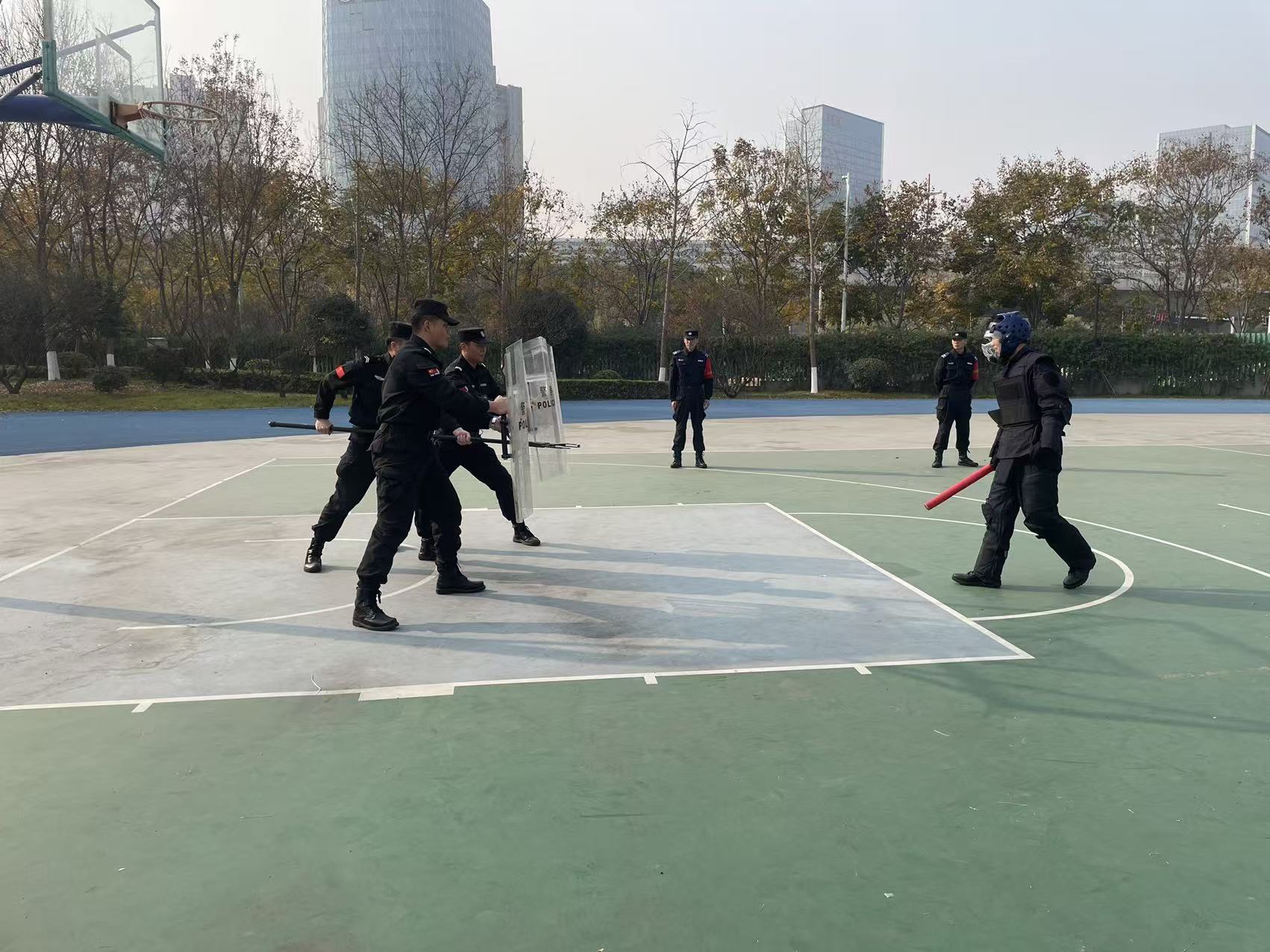 E:/25.12.10后 上傳網(wǎng)站留存/喜報！南京市保安服務有限公司建鄴分公司榮獲“校園最小應急單元技能競賽”一等獎/照片/ef12cf02b7bf17801f82f2d7cee6249a.jpgef12cf02b7bf17801f82f2d7cee6249a